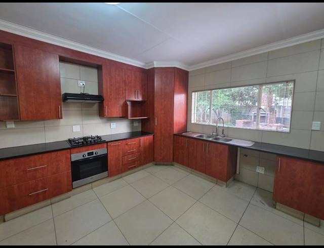 3 BEDROOM PROPERTY TO RENT IN NIMRODPARK